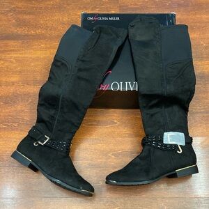 Olivia Miller Black Heeled Boots with Sleek Design